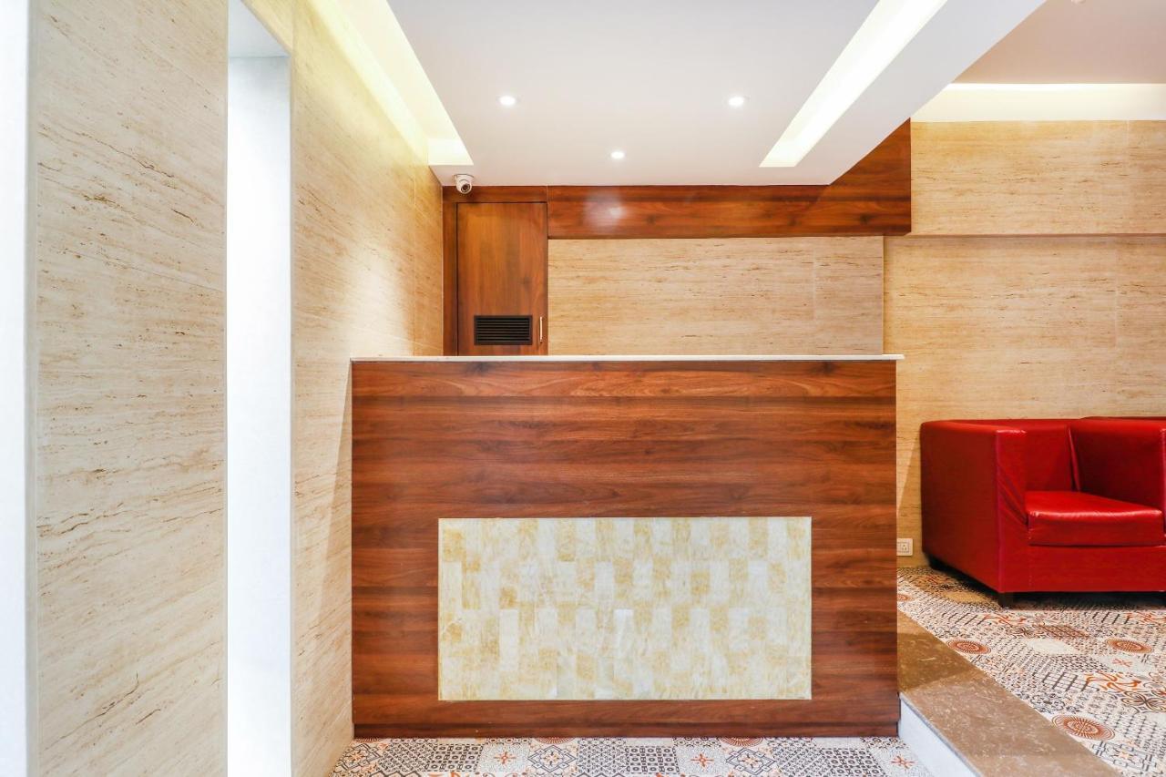 Oyo 70475 Hotel Sea Breeze 孟买 外观 照片