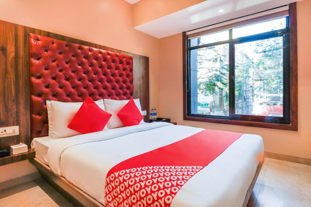 Oyo 70475 Hotel Sea Breeze 孟买 外观 照片