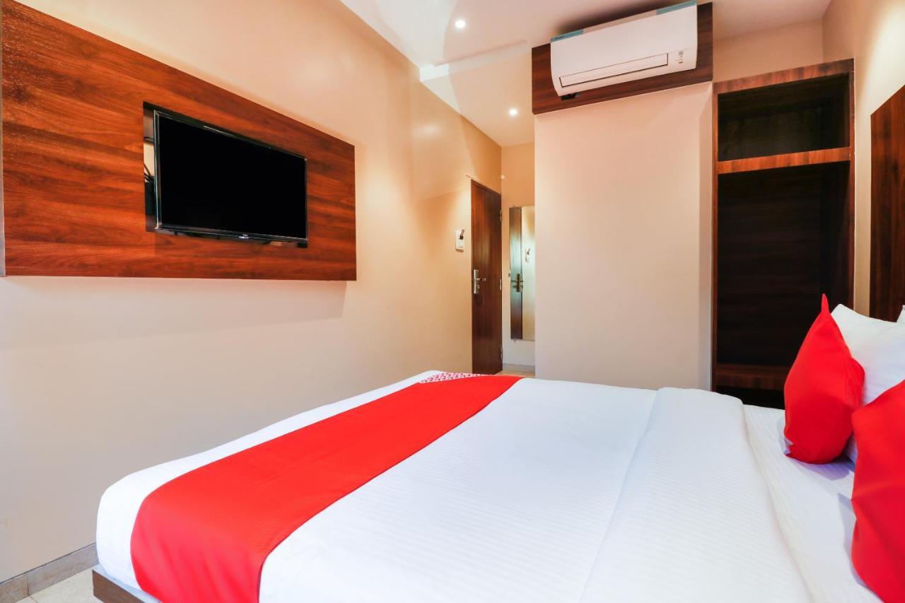 Oyo 70475 Hotel Sea Breeze 孟买 外观 照片